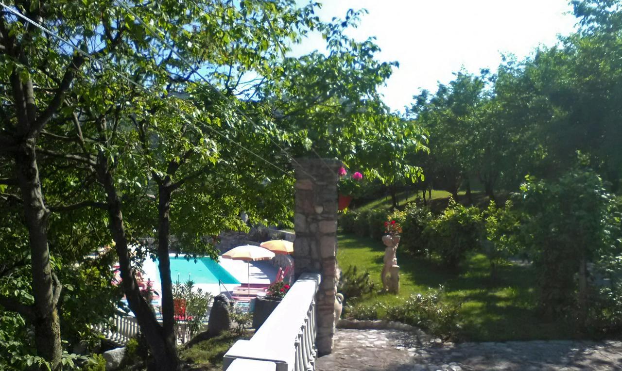 Appartamenti La Tartufaia Country House Pool And Relax By Gardadomusmea Tremosine Екстериор снимка